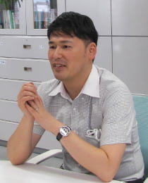 安藤 友祐