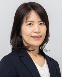 内田 由紀子