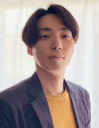 鶴見 周摩